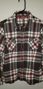 Like new! Flannel shirt. Super warm!